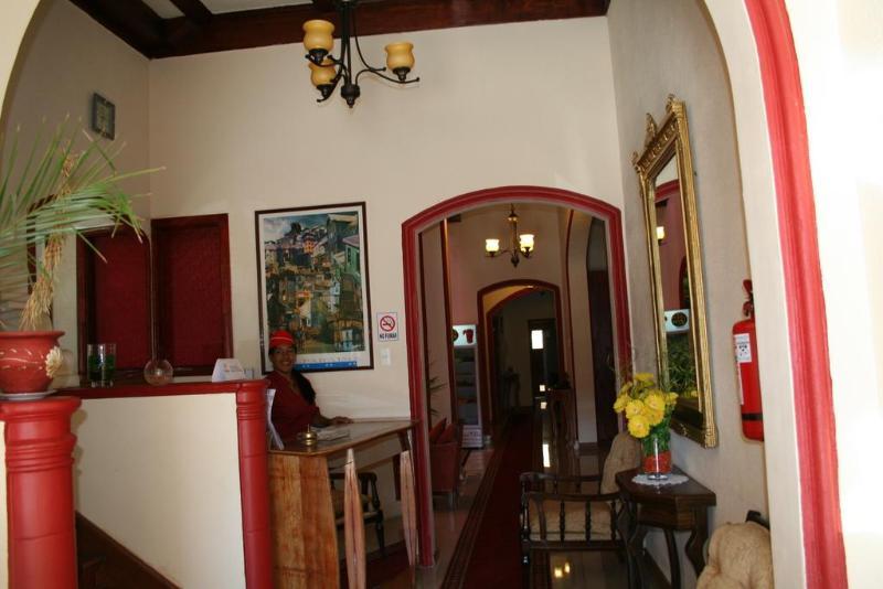 Victoria Hotel บัลปาราอีโซ ภายนอก รูปภาพ